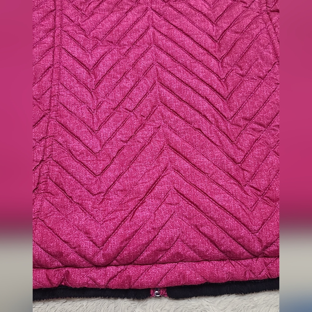 Pink Free Country Quilted Vest, Reversible, Size Small - Picture 2 of 9